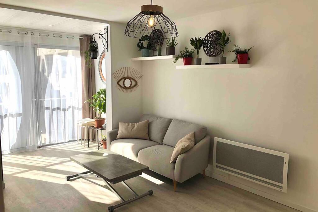 לה גרנד מוט Grand Studio Cabine 30 M² Centre Ville, Refait A Neuf Pour Vous ! Climatise מראה חיצוני תמונה